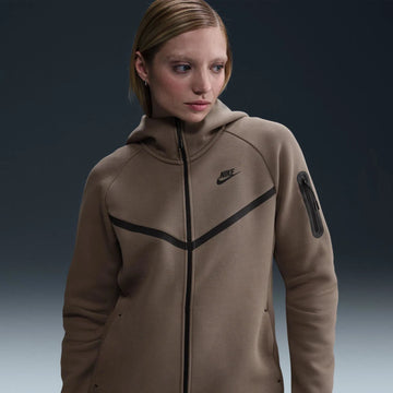 ZIP NIKE TCH