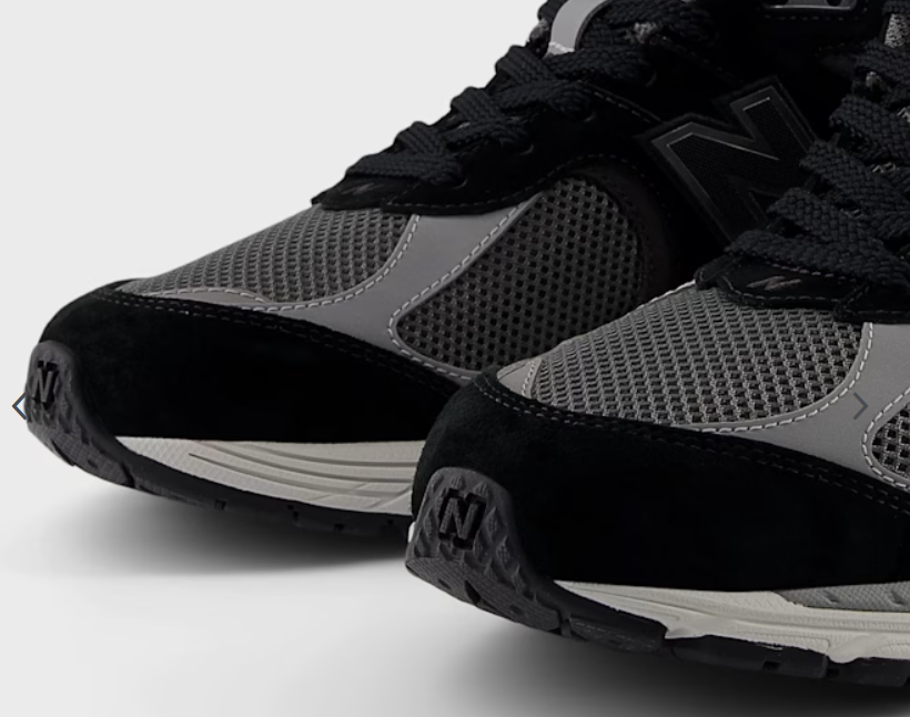 SCARPE NEW BALANCE 2002