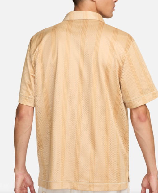 T-SHIRT CON ZIP NIKE