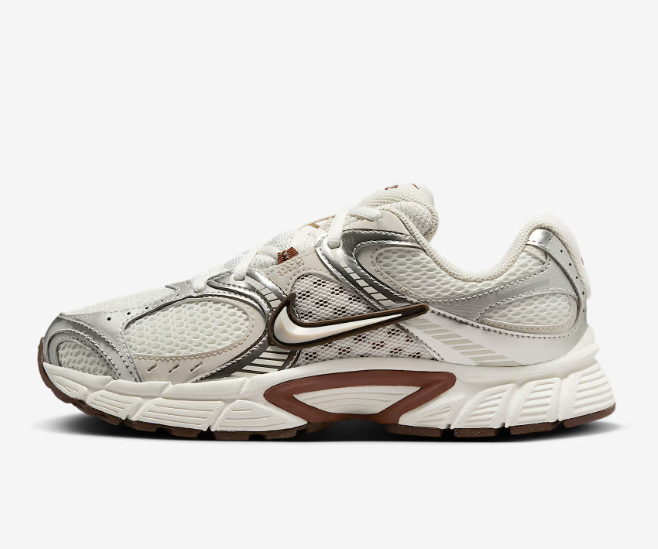 SCARPE NIKE V5 RNR