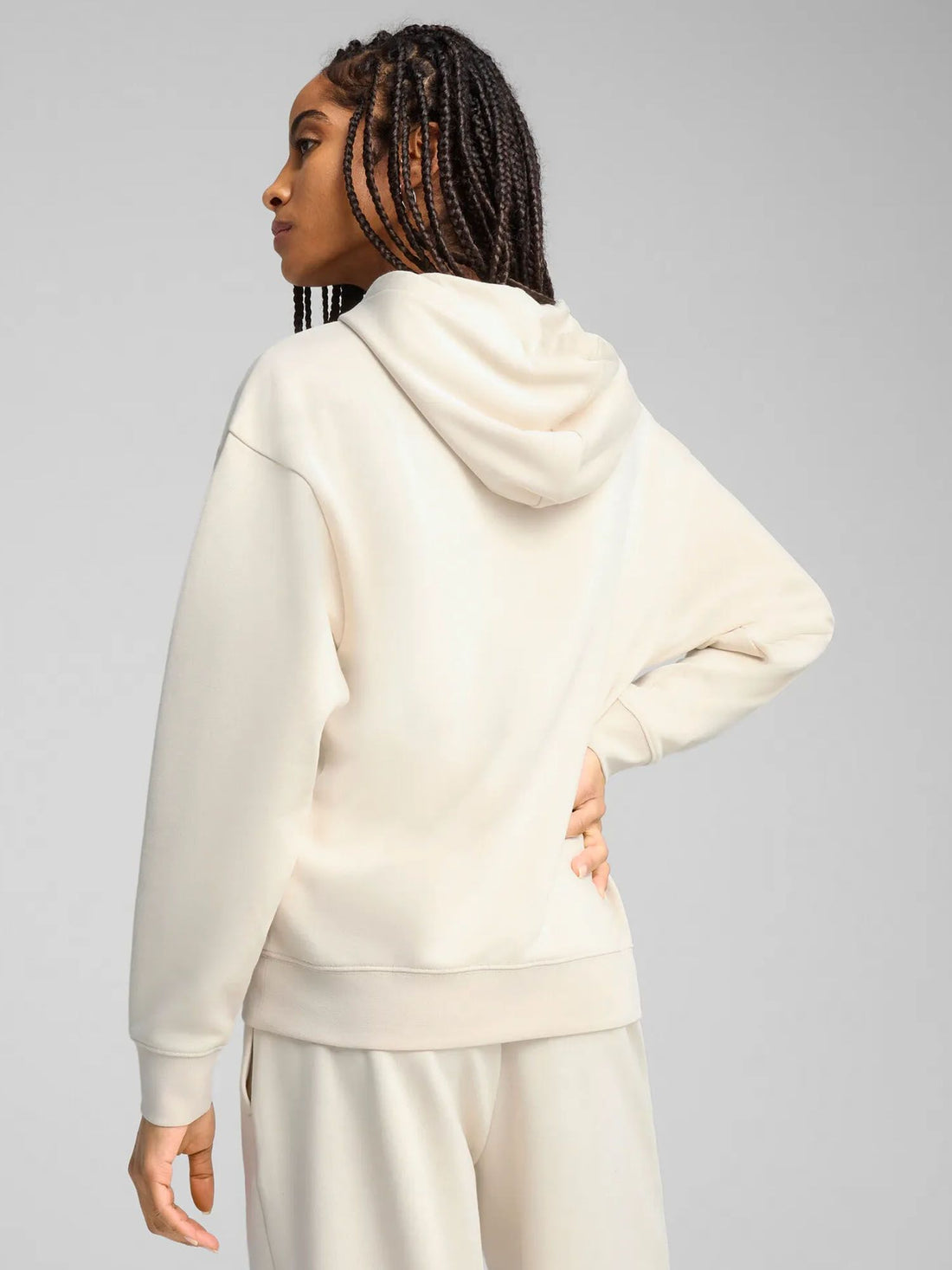 FELPA PUMA ESS SCRIPT COMFORT