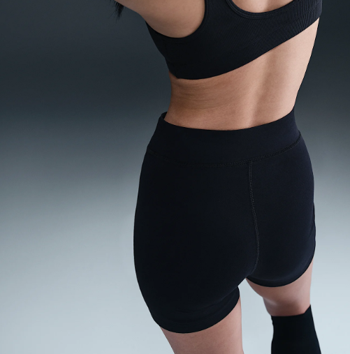 CICLISTA NIKE SPORTSWEAR CLASSIC