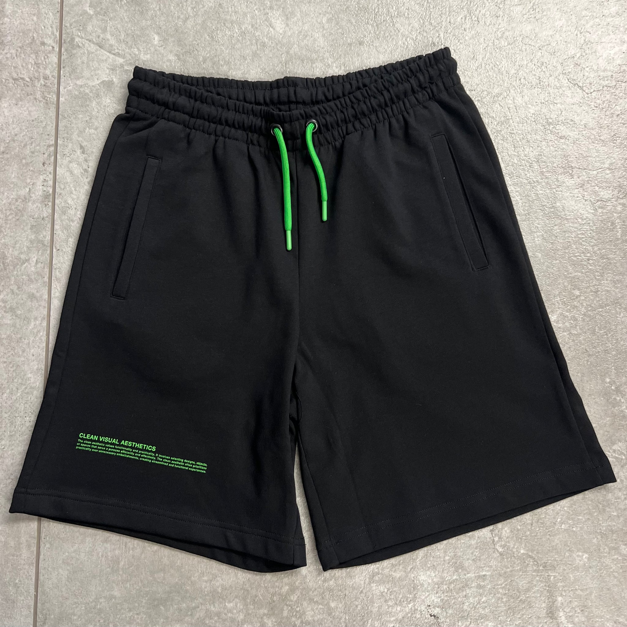 BIKKEMBERGS BERMUDA