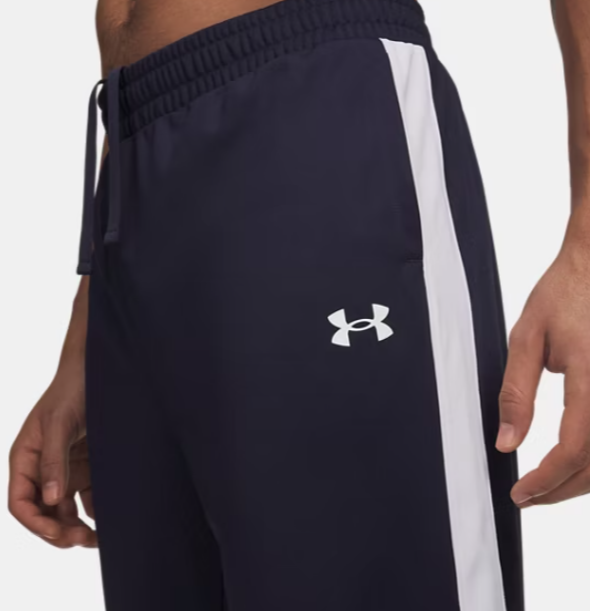 TUTA COMPLETA UNDER ARMOUR
