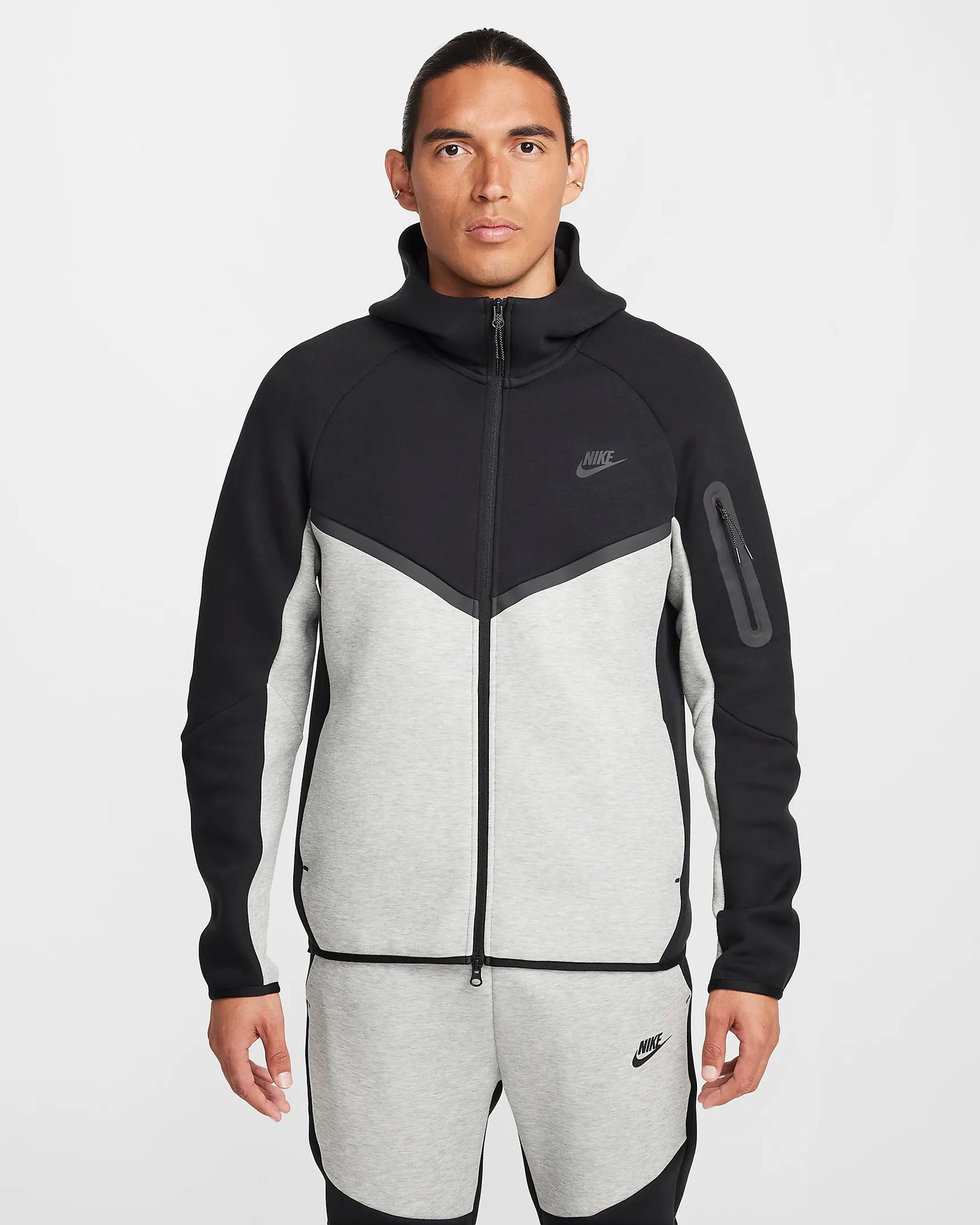 FELPA NIKE TECH WINDRUNNER