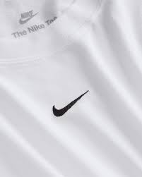 T-SHIRT NIKE SPORTSWEAR CHILL KNIT