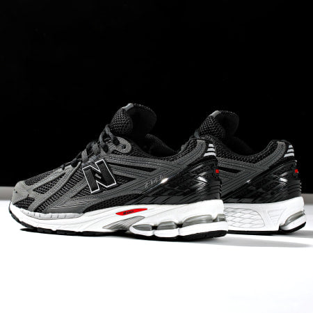 SCARPE NEW BALANCE 1906
